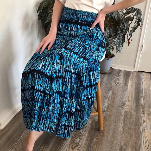 EUC Tommy Hilfiger maxi skirt - Picture 2 of 6